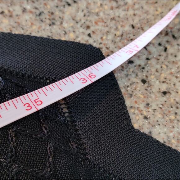 VINTAGE Alaïa Alaia Paris Black Fit and Flare Knit Dress, Sz 40FR / US 8 - Picture 16 of 16